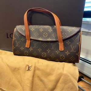 Louis Vuitton bag